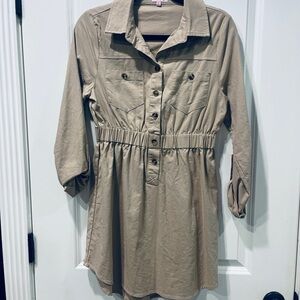 Pink Lily khaki dress